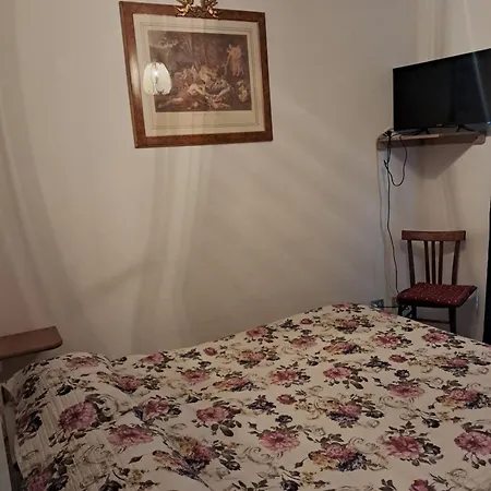 Grande Josephine Apartament *