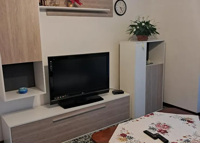 Апартаменты Grande Josephine Улькс